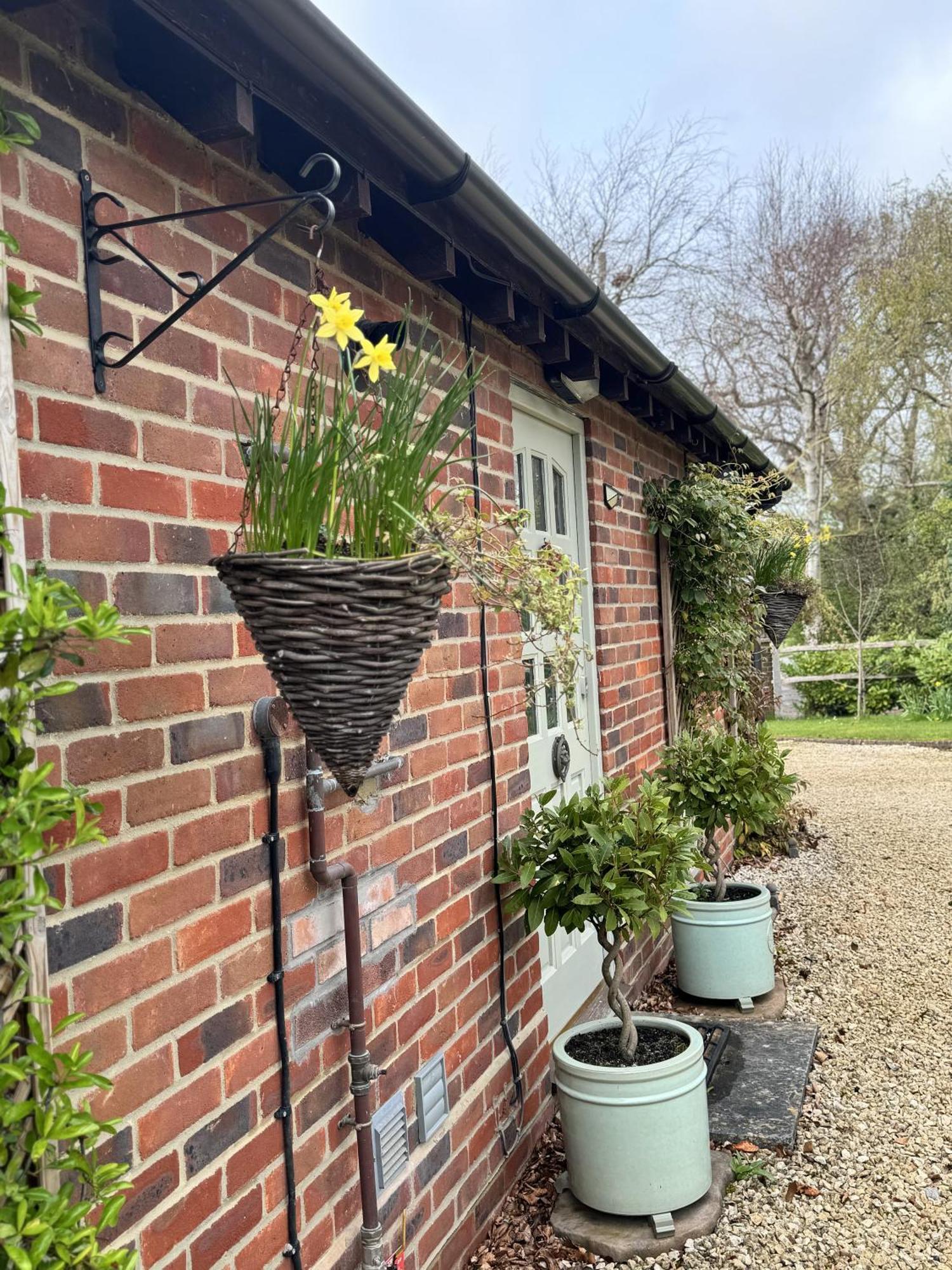 'Bramley Fall Cottage' ' On Site Ev Point - Attached Cottage,3 Separate Bedrooms -1 On Ground Level, Sleeps 6, 2 Bathrooms, Sandy Wittering Beach 8Min Drive, Rural Location, Child Friendly, Small Breed Dog Friendly, Private Parking 치체스터 외부 사진